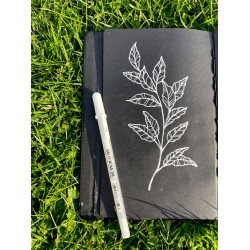 Etui Mix de 3 stylos à encre gel Gelly Roll Or, Argent et Blanc