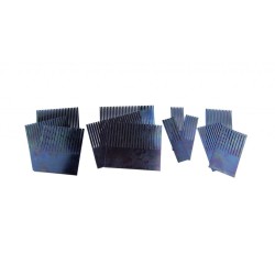 Set de 12 peignes en acier pour faux décors